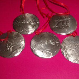 Lot 5 Natale aluminum Christmas tree ornaments